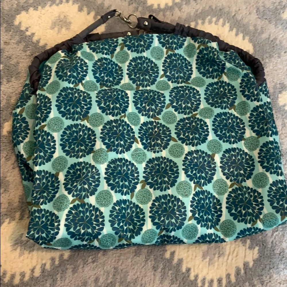 Portable play area and tote